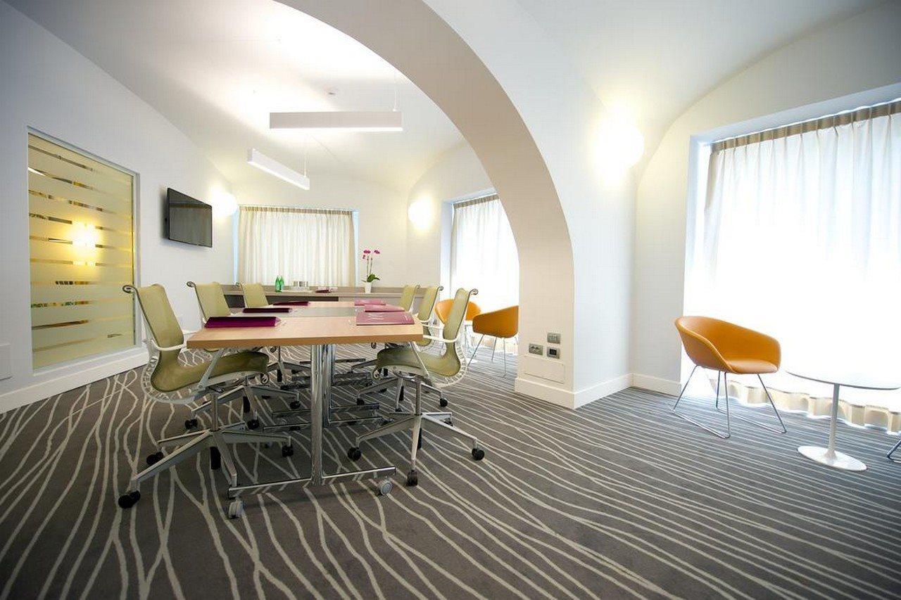 Mercure Napoli Centro Angioino Nápoles Exterior foto