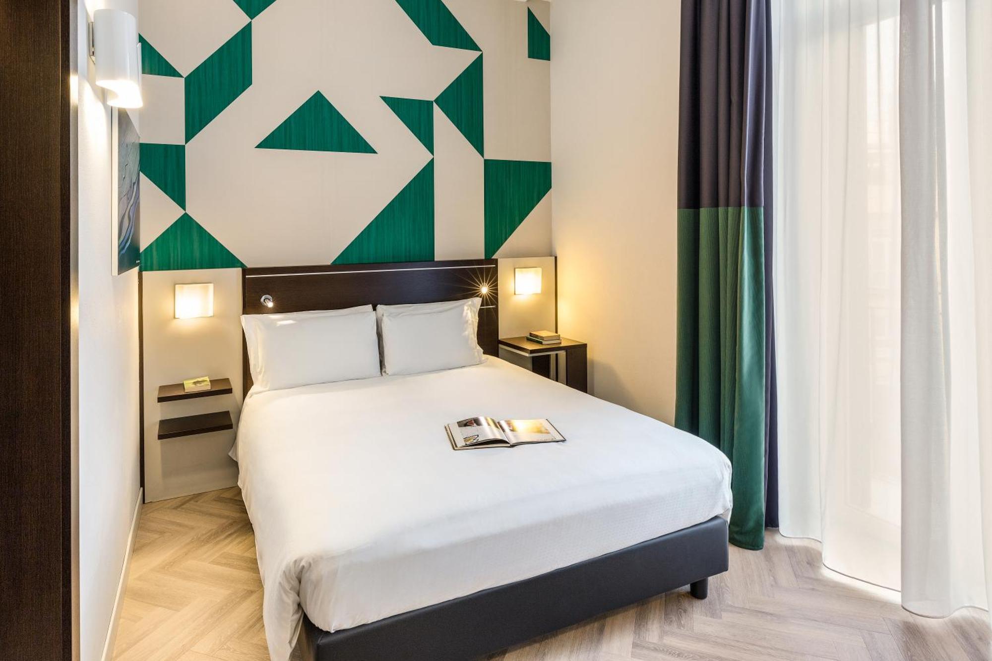 Mercure Napoli Centro Angioino Nápoles Exterior foto