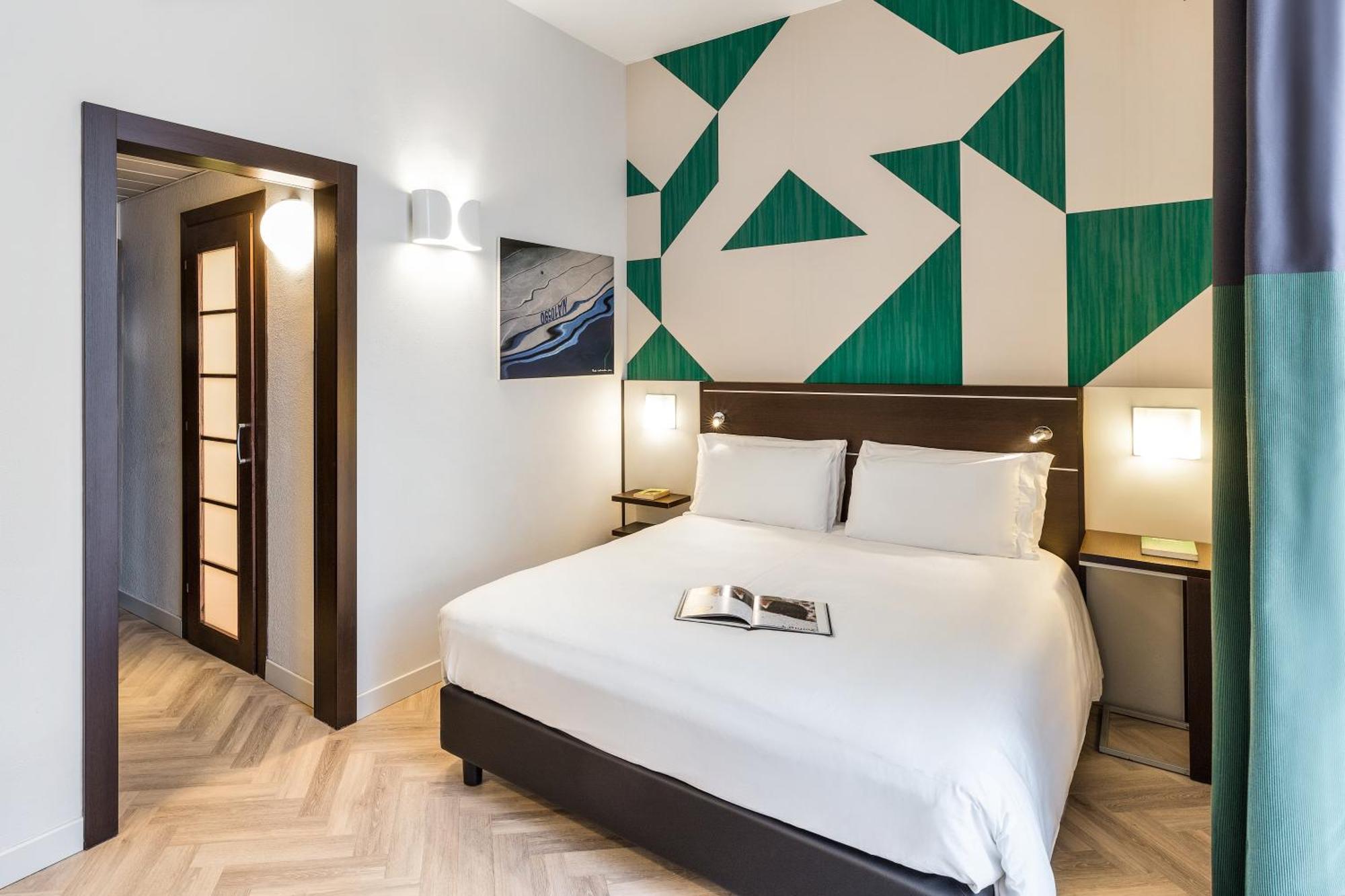 Mercure Napoli Centro Angioino Nápoles Exterior foto